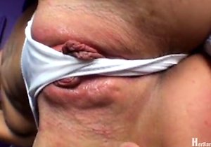 Close-up fingering is the best kinda fingering